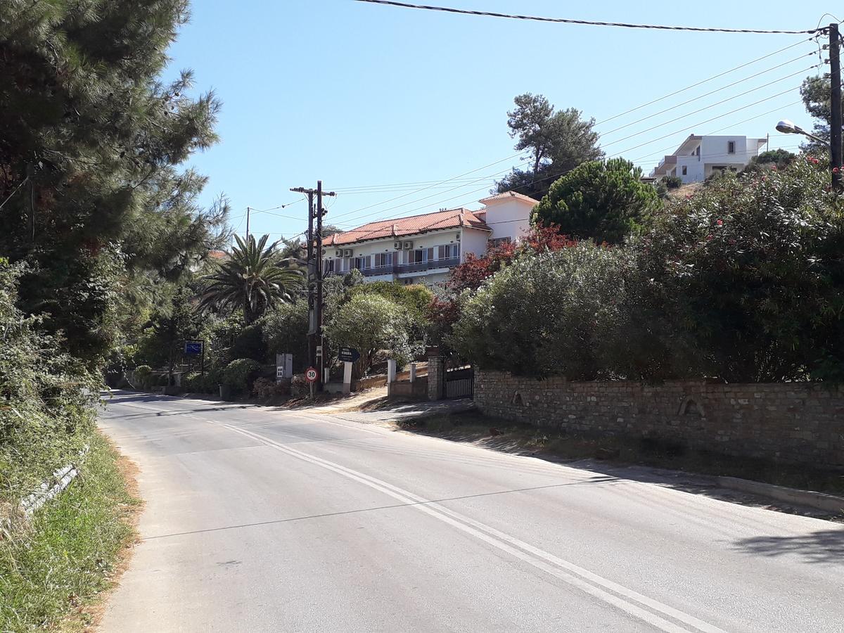 Hotel Kinira Extérieur photo